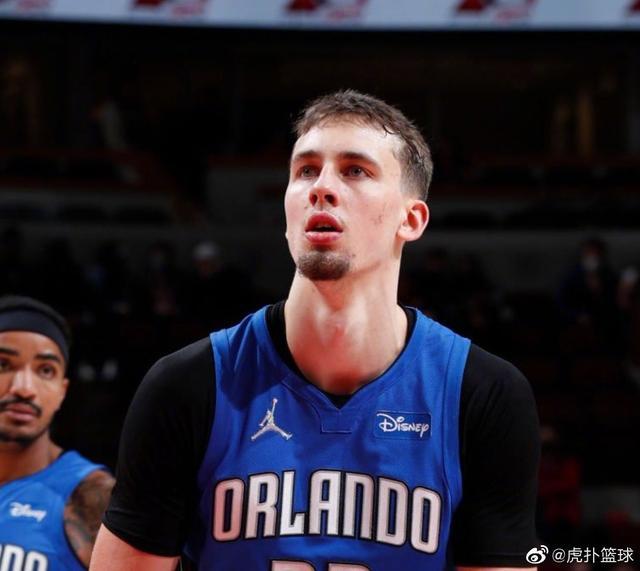 是一个引人 是一个引人