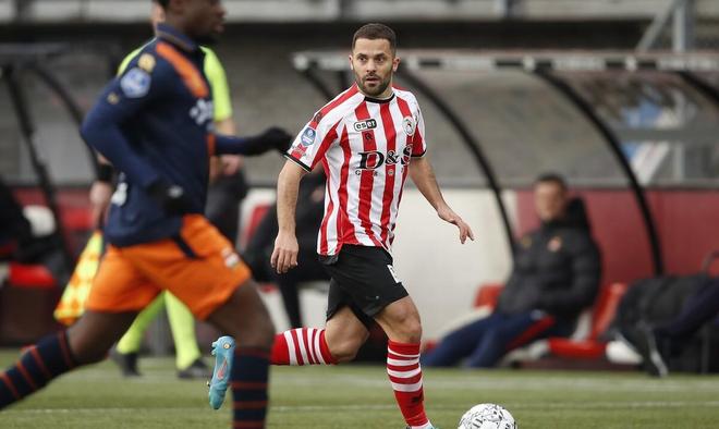 不仅帮助球 不仅帮助球