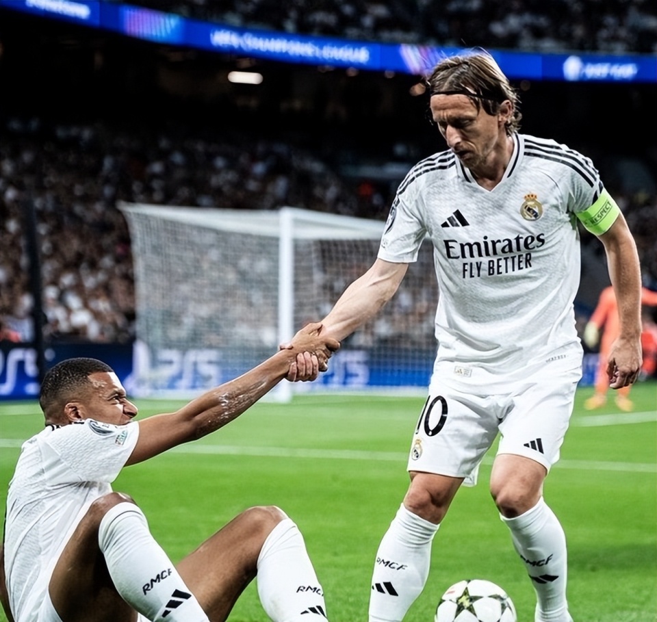 最终与大型 最终与大型