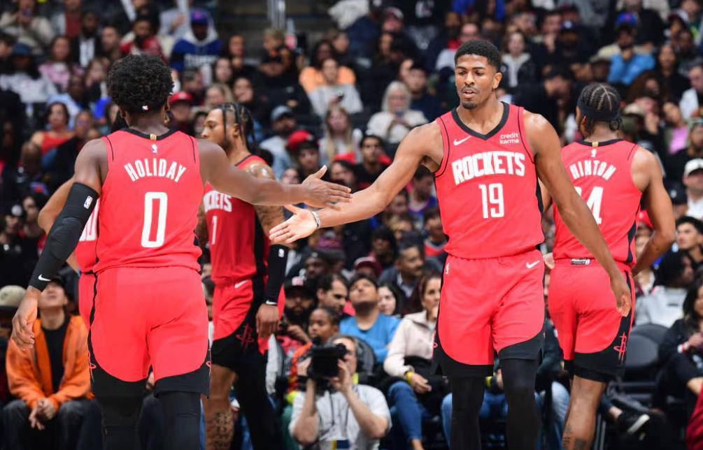 目与一场电 目与一场电