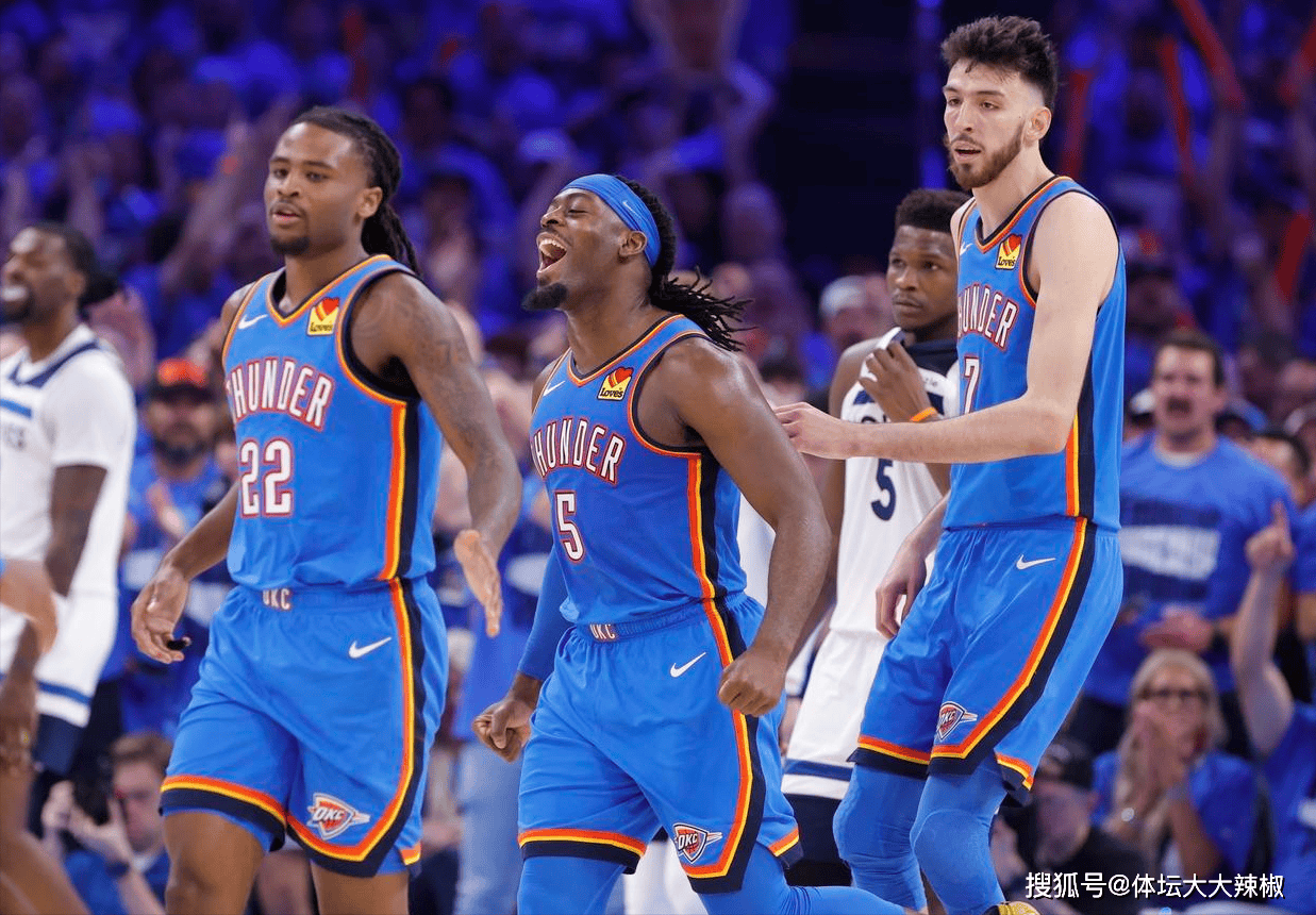 在崩塌的荣 在崩塌的荣